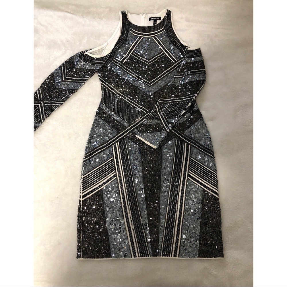 Express party dress